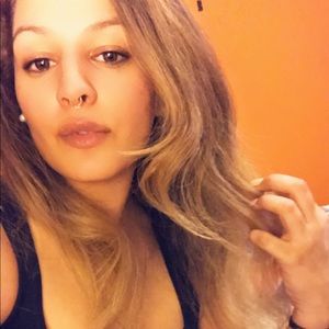 Meet your Posher, Jasmin